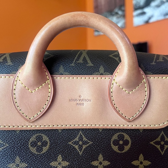 Louis Vuitton Eden Bordeaux Monogram Shoulder Bag - Picture 4 of 16